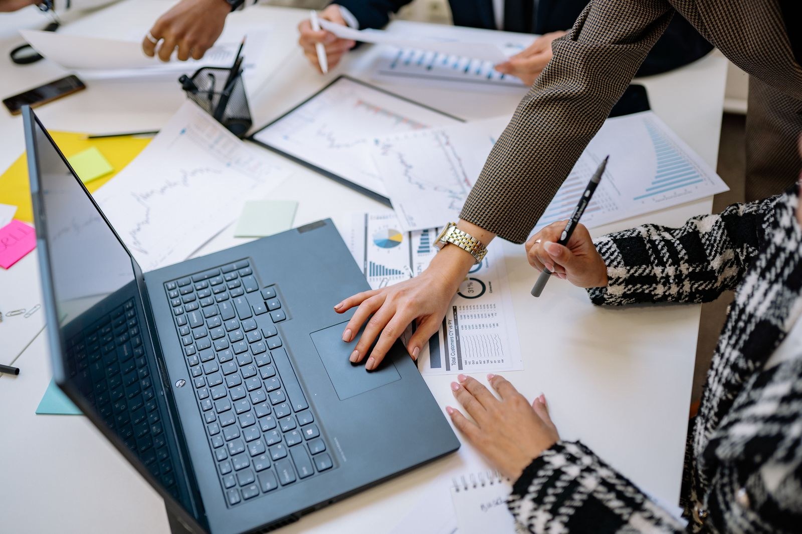 Business Consulting & Advisory â€” planning and documentation